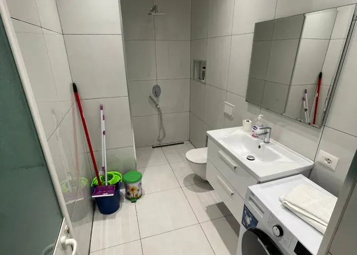 Apartamento Franco Tirana