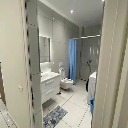 Franco Appartement Tirana