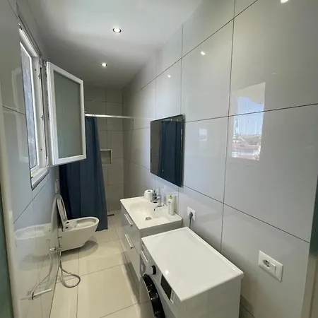 Franco Appartement Tirana